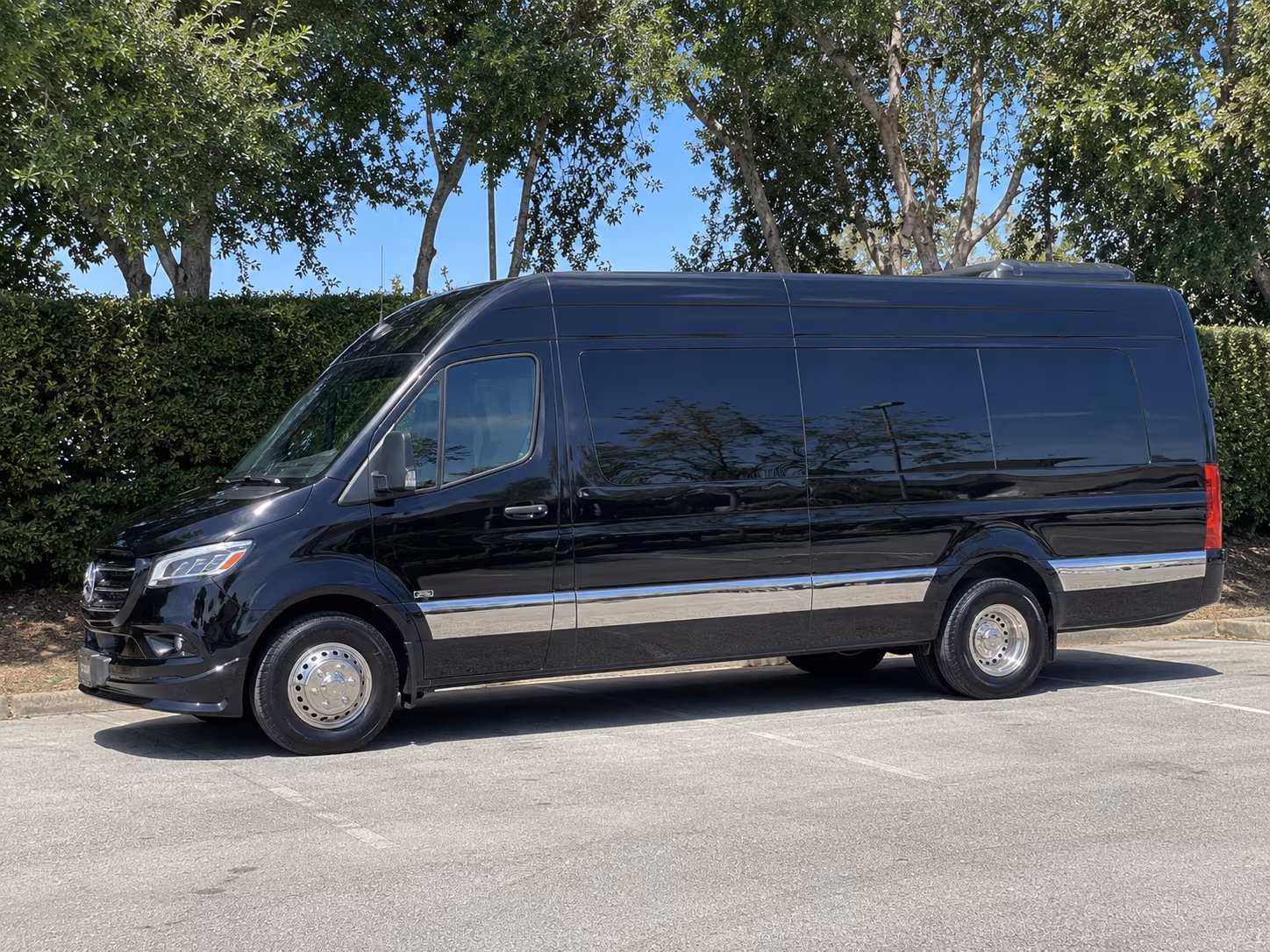 find the perfect transportation for your next private event 5