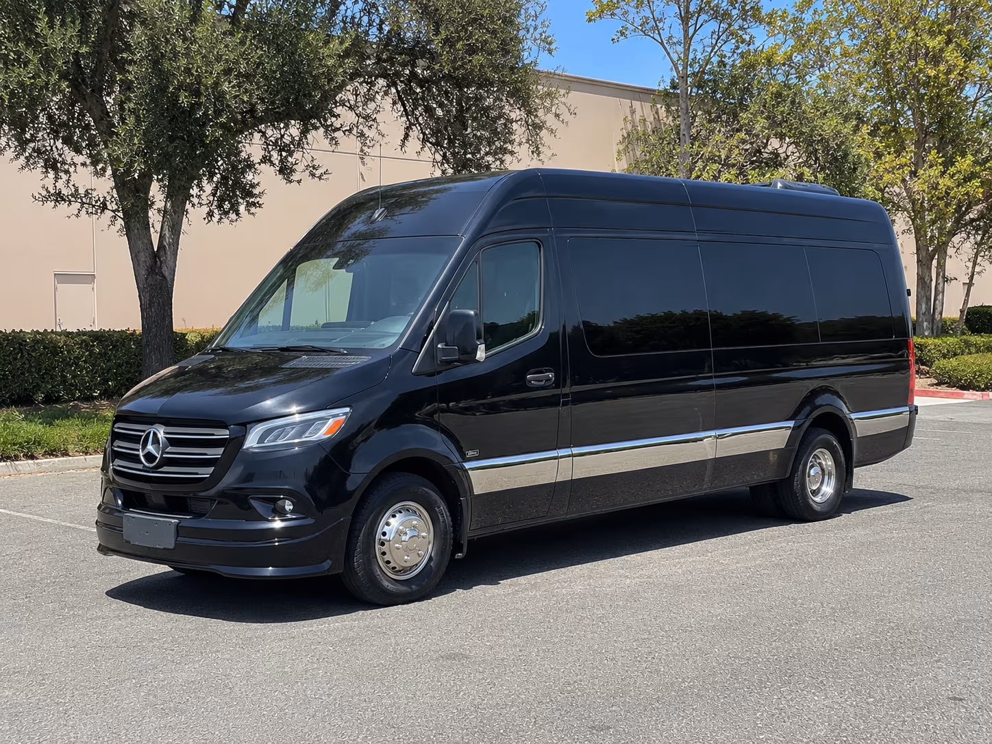 find the perfect transportation for your next prom 5