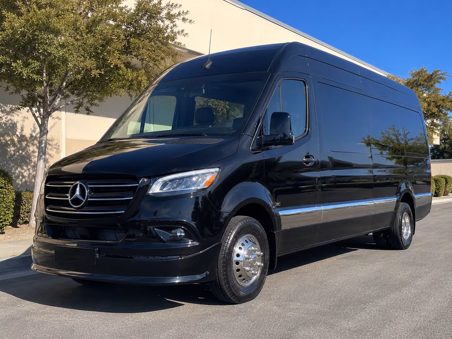 find the perfect transportation for your next sporting event 1