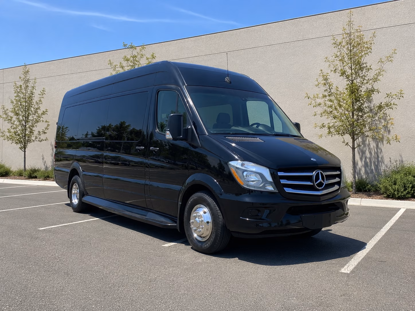 Huntington Beach Wine Tour Transportation